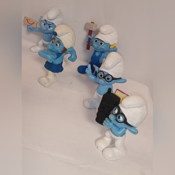 𝗦𝗺𝘂𝗿𝗳𝘀 𝟮𝟬𝟭𝟭 𝗠𝗰𝗗𝗼𝗻𝗮𝗹𝗱'𝘀 𝗠𝗶𝗻𝗶𝗮𝘁𝘂𝗿𝗲 𝗙𝗶𝗴𝘂𝗿𝗶𝗻𝗲𝘀 - Picture 4 of 13